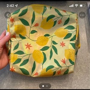 Makeup bag